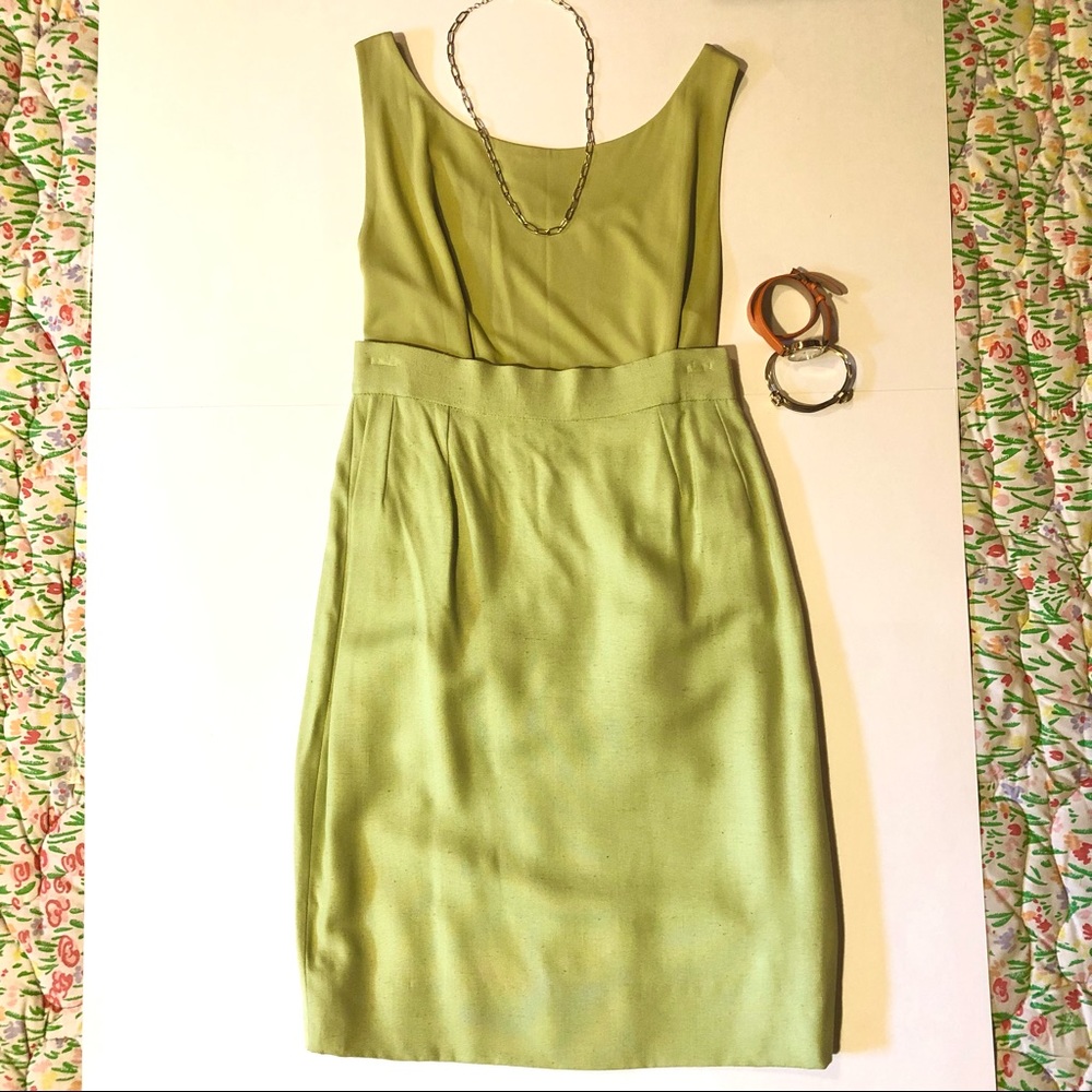 CHRISTIAN DIOR BOUTIQUE Mini Pencil Skirt, Chic Chartreuse Green, sz FR 38/US 2
